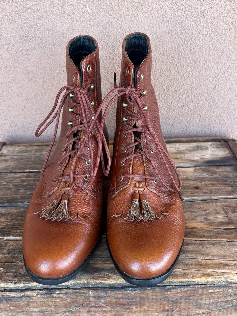 Vintage Ariat Brown Leather Kiltie Lace Up Roper Boot - Picture 3 of 8